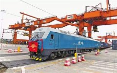 深圳货运公司-西部陆海新通道海铁联运班列全年发送货物同比激增163%